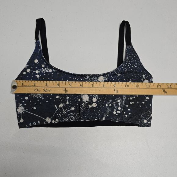 Onzie Flow Sports Bra S/M Womens Celestrial Print Strappy Back Black Yoga Gym - Picture 8 of 9